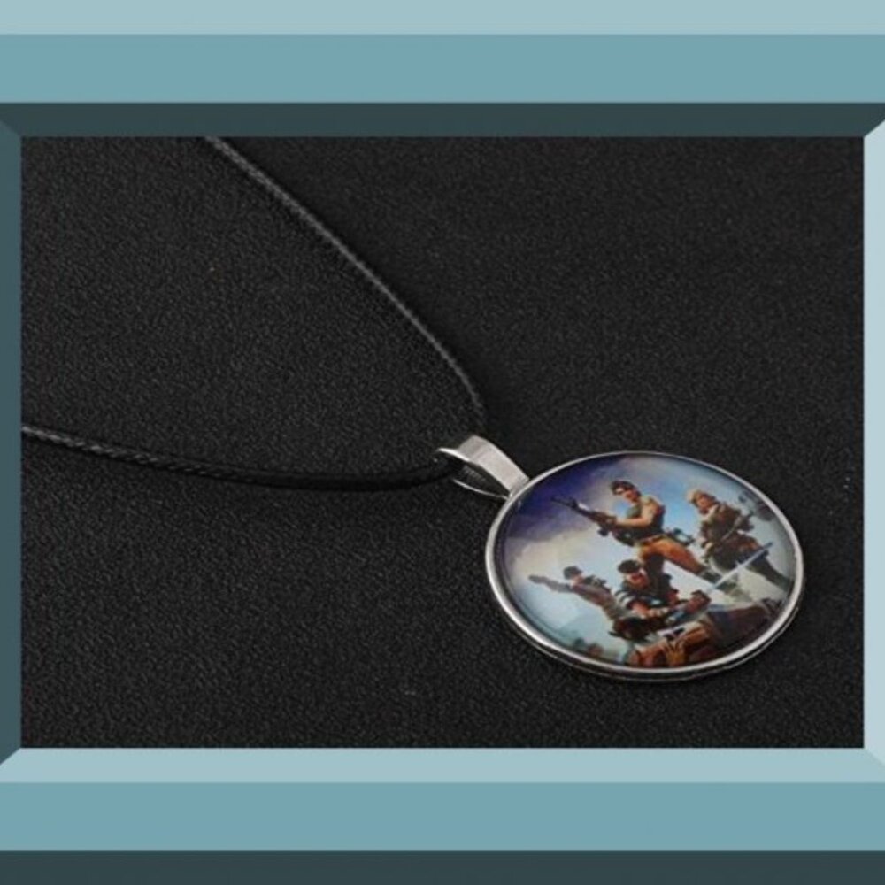 Silver Tone Fortnite Theme Necklace Unisex